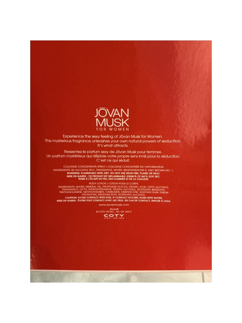Women's Jovan Musk Cologne & Lotion Gift Set Red/Gold - Picture 5 of 10